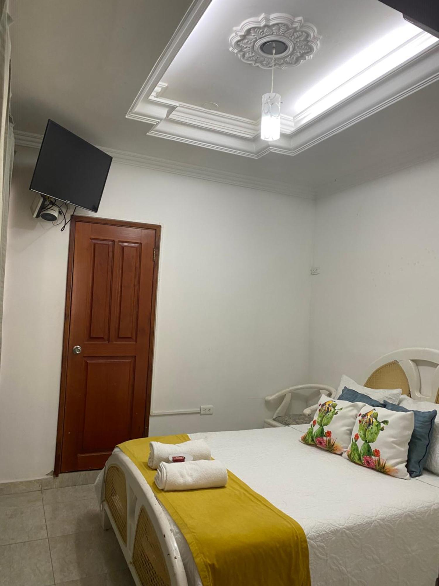 Отель Casa Pachita Getsemani Картахена Экстерьер фото